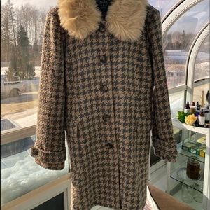 Houndstooth dress coat